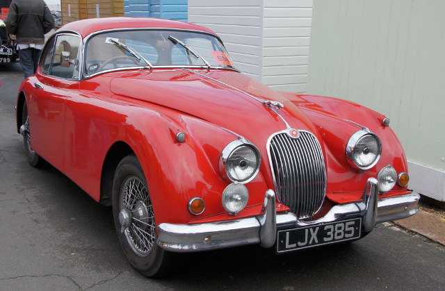Jaguar XK150 FHC (Copyright by Chris Sampson)